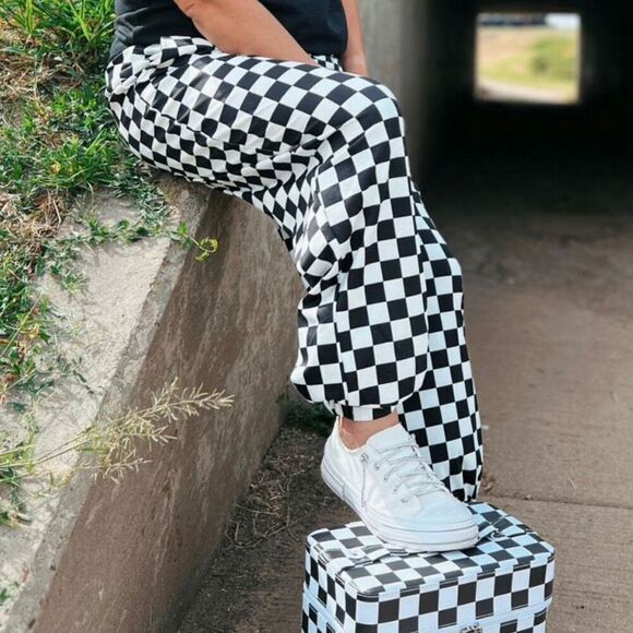 Round The Track Joggers Casual Black And White Checkered Pants Size L New - Picture 3 of 7